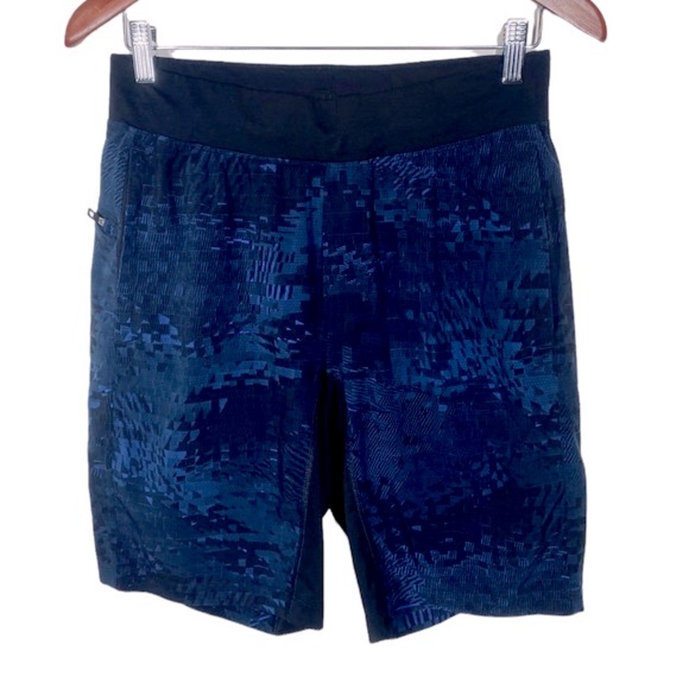 Men's LULULEMON 9.5" Inseam Workout Shorts Medium Blue/Black
